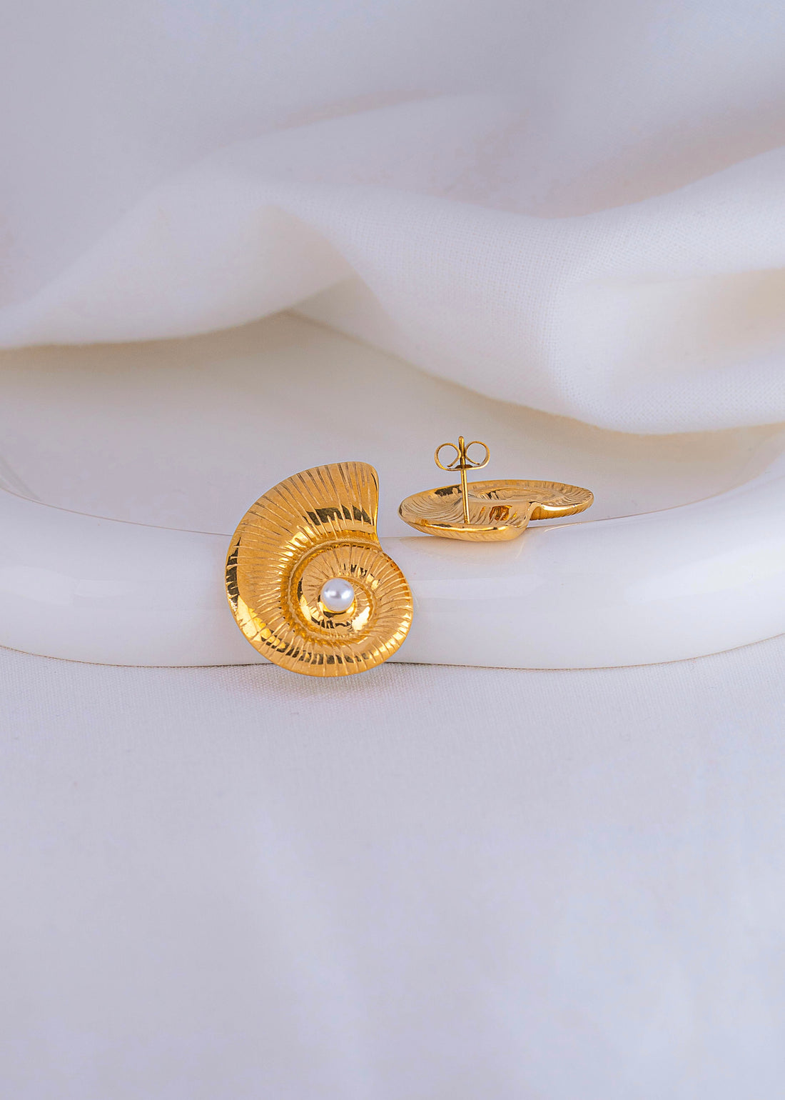 Aretes Caracola Dorados