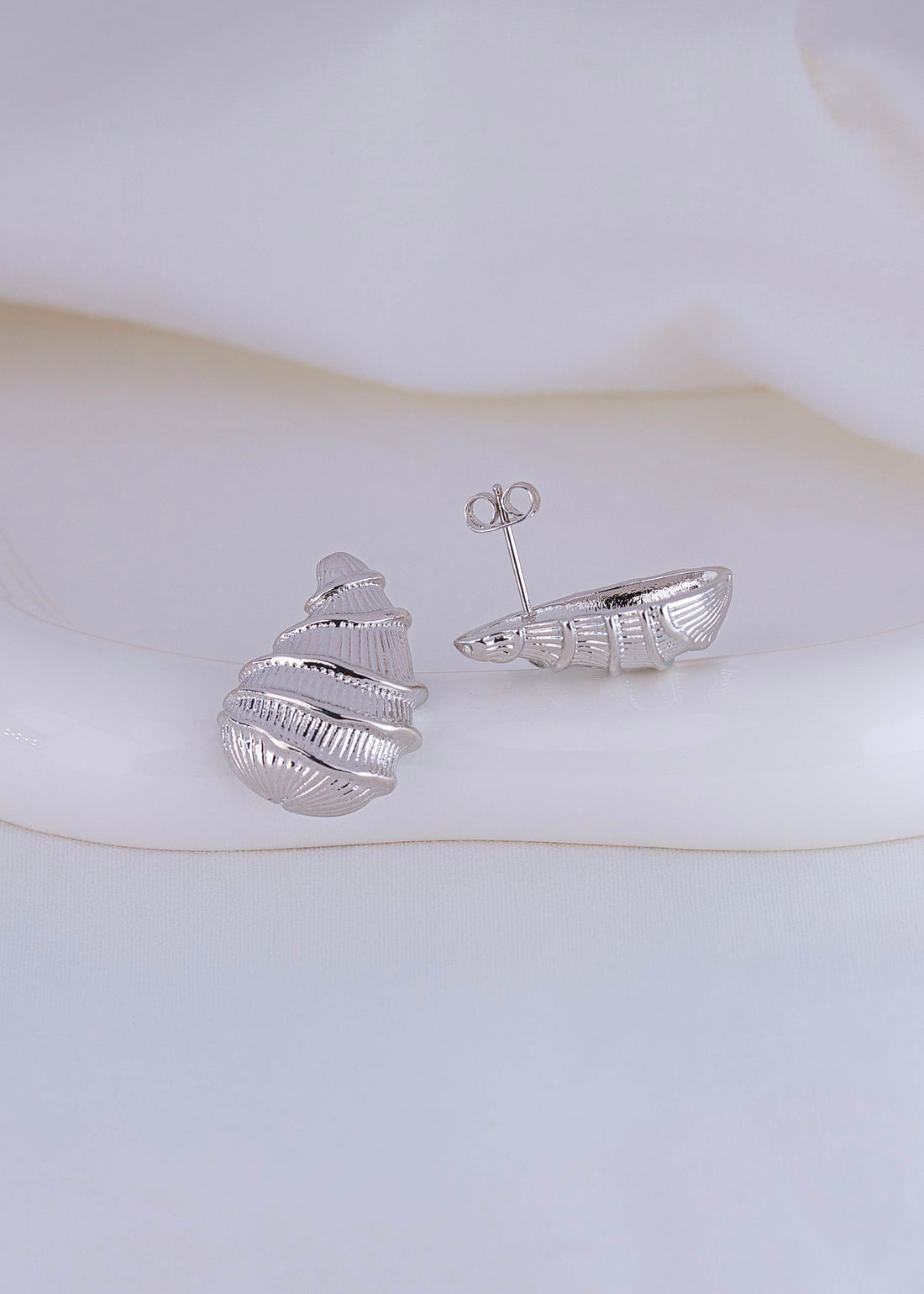 Aretes Concha Plateados
