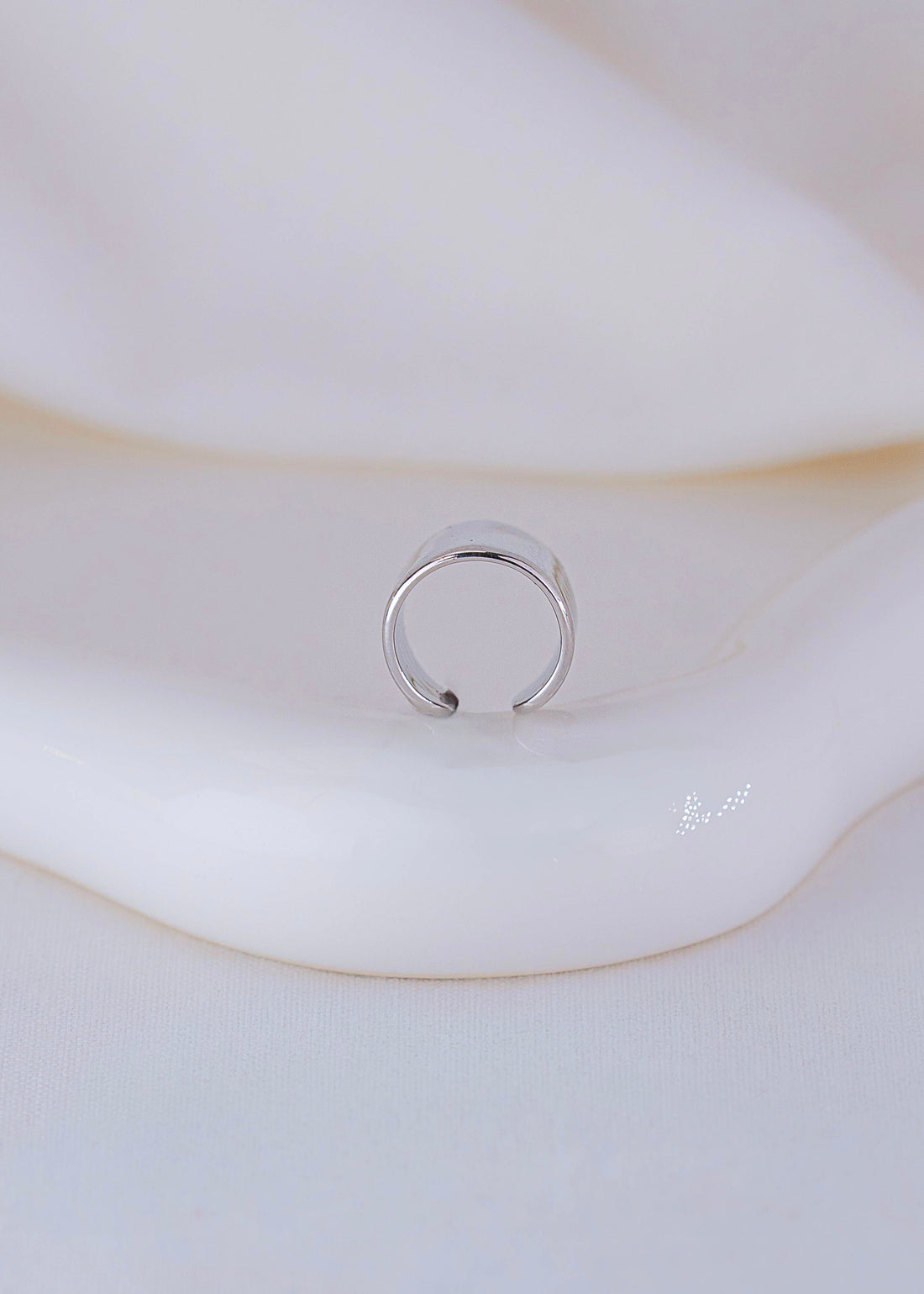Ear Cuff Oxira Plateado