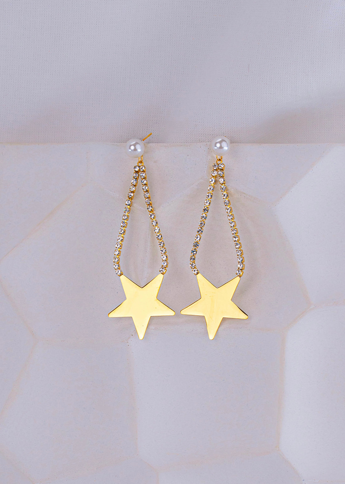 Aretes Estrellas Circones Dorados