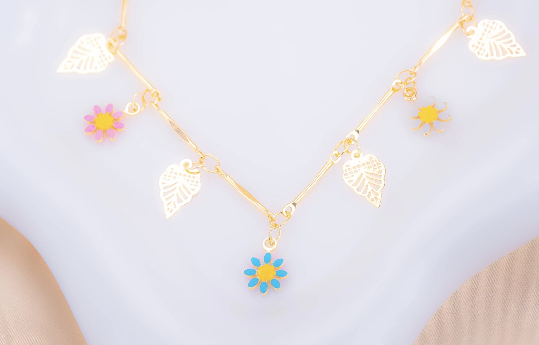 Cadena Alma Silvestre Ref: C168