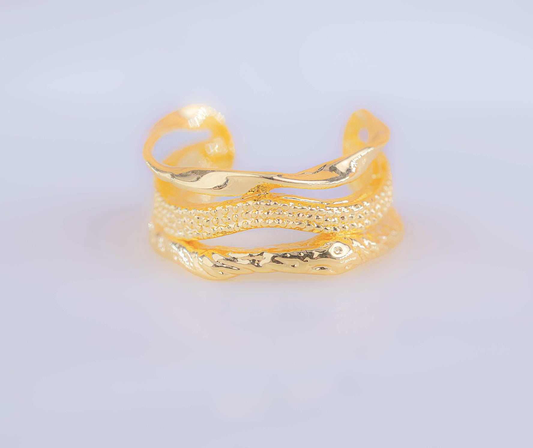 Ear Cuff Aurelia Dorado Ref: E073