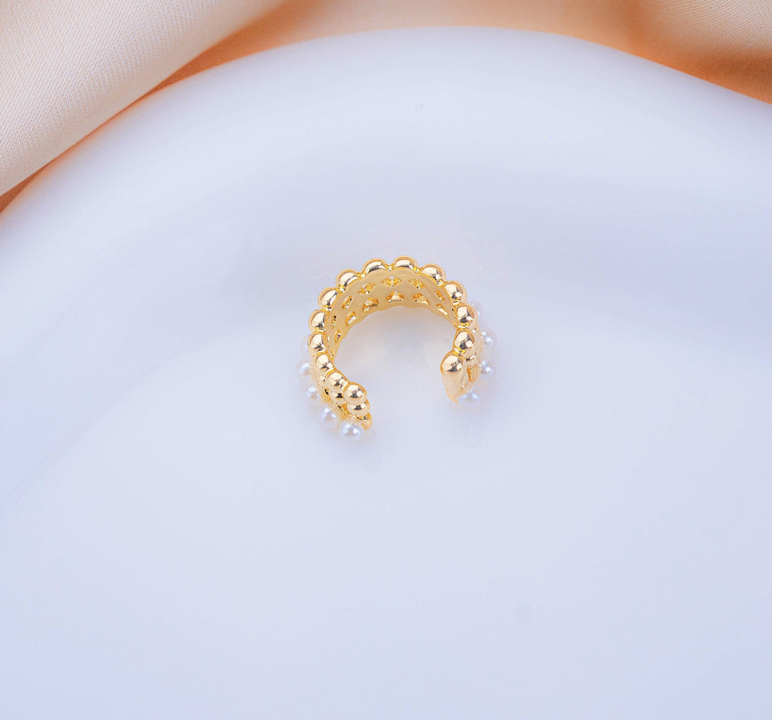 Ear Cuff Adelina Dorado Ref: E1224