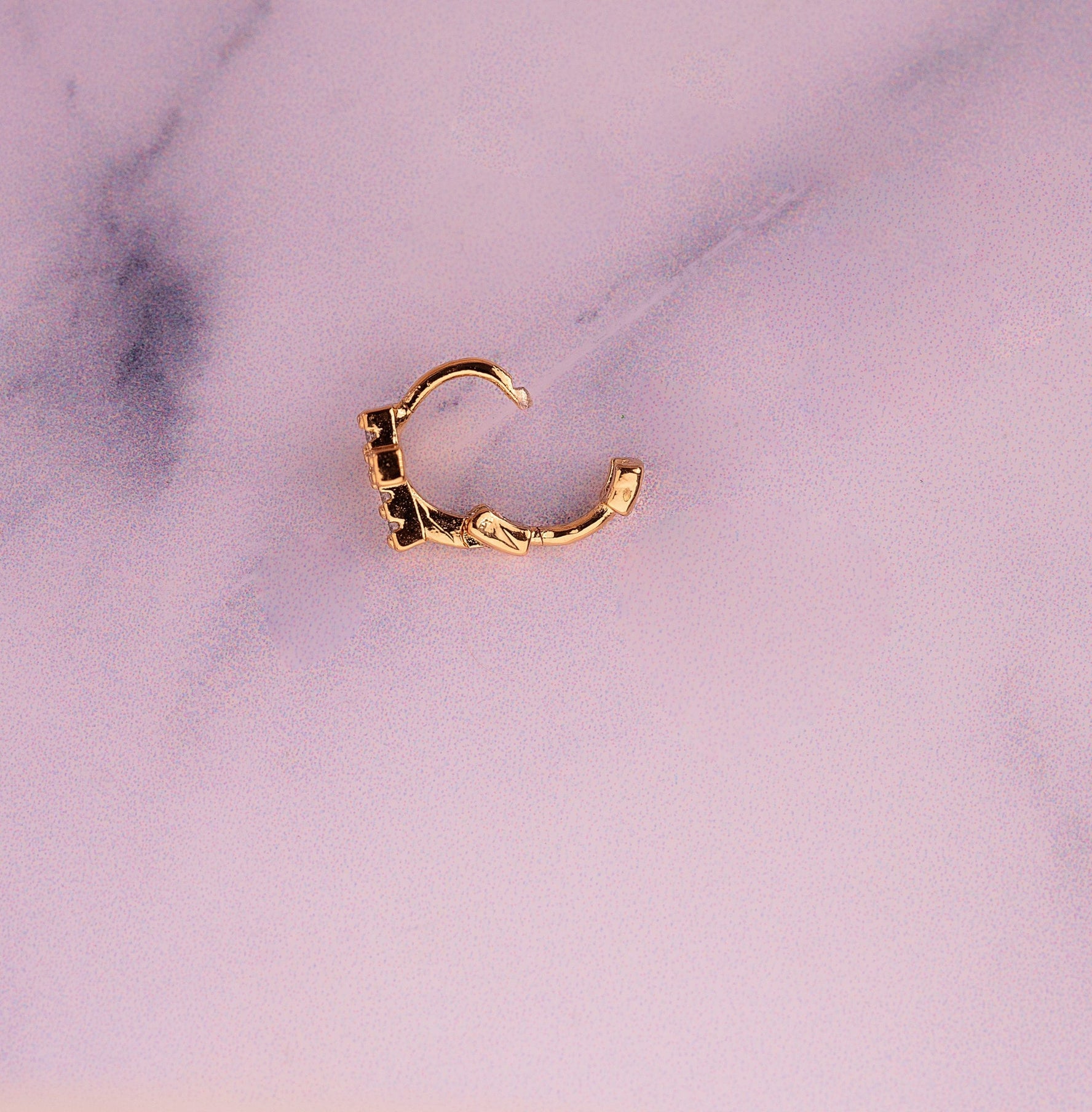 Piercing Cruz Argollita Dorado Ref: H1168