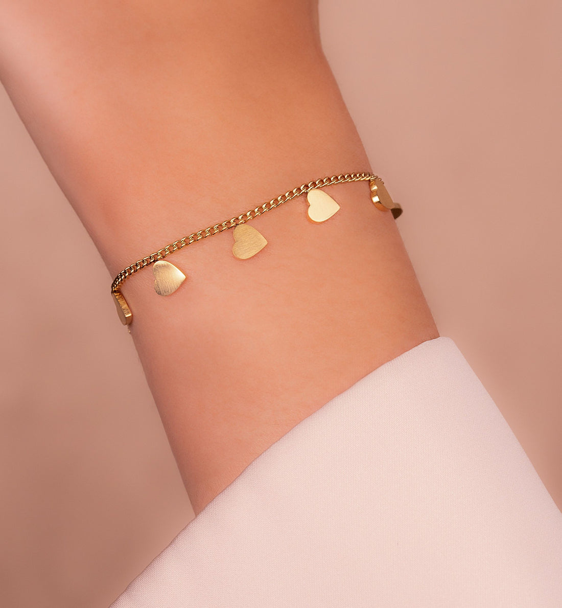Pulsera Corazones Dorada Ref:I190