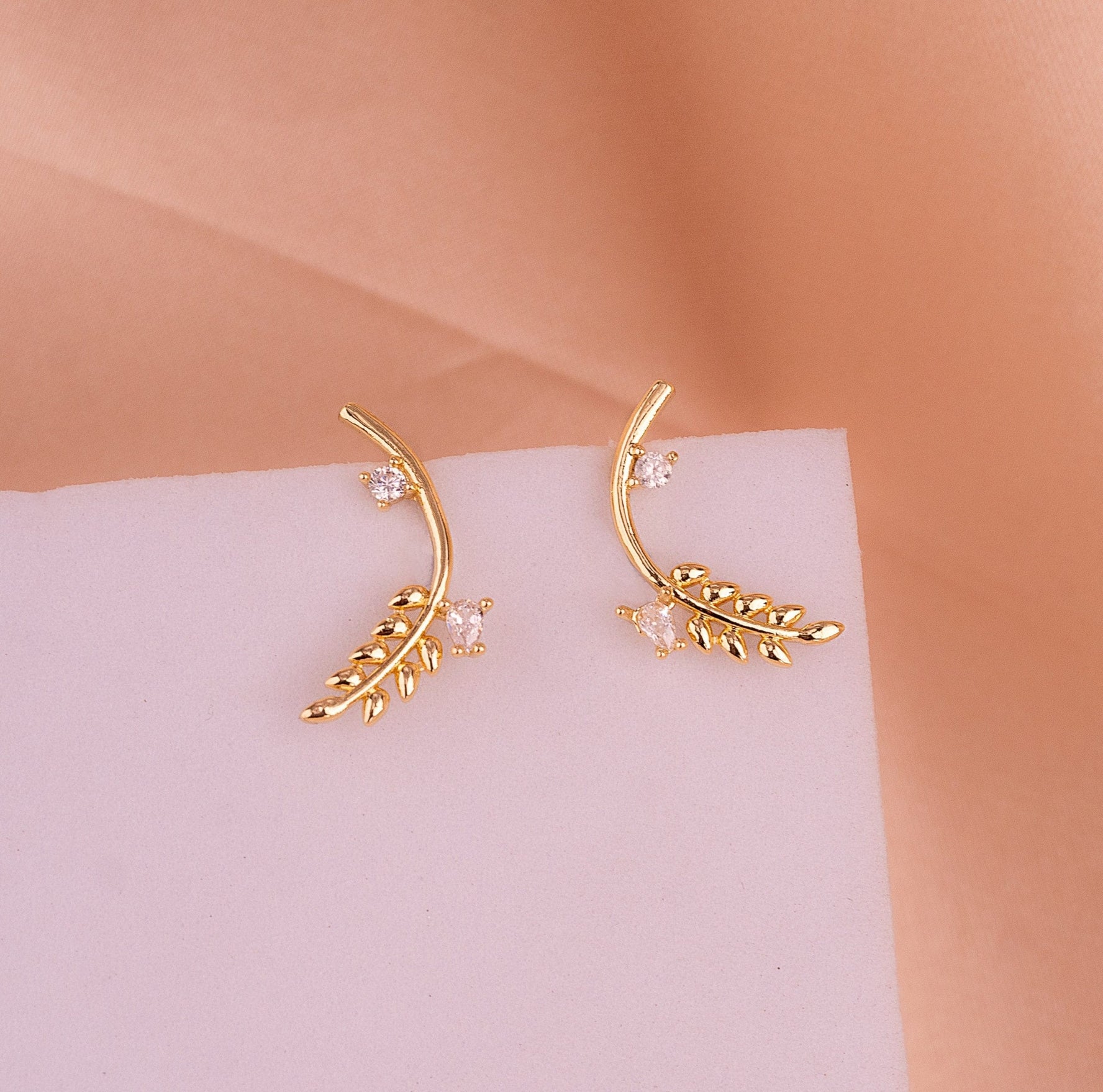 Aretes Espigas Dorados Ref: B1286