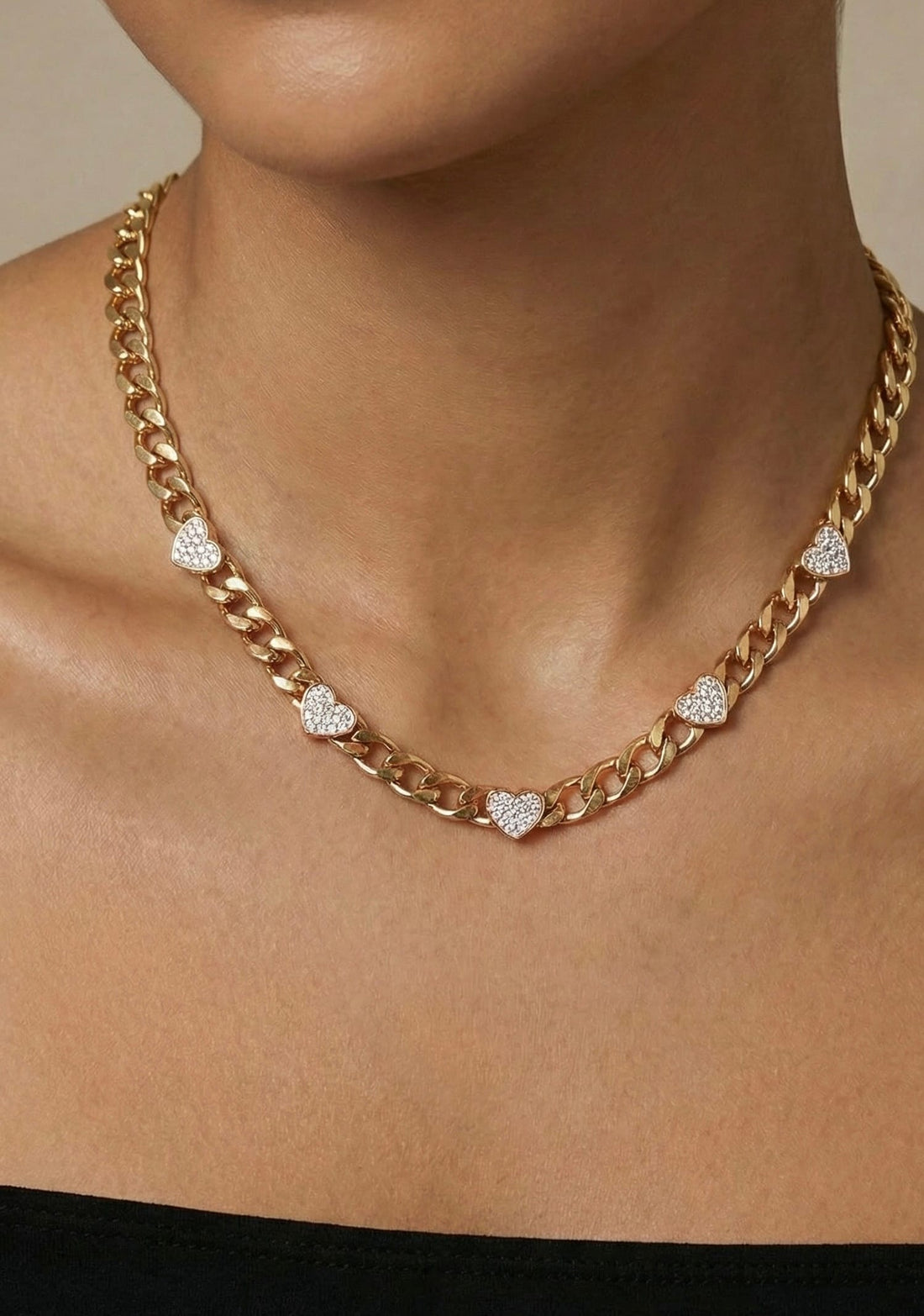 Collar Corazones Blancos Ref:D483