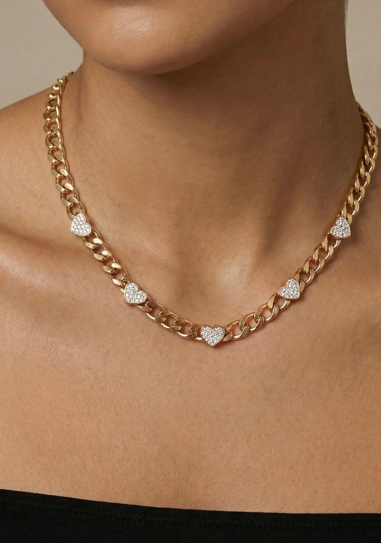 Collar Corazones Blancos Ref:D483