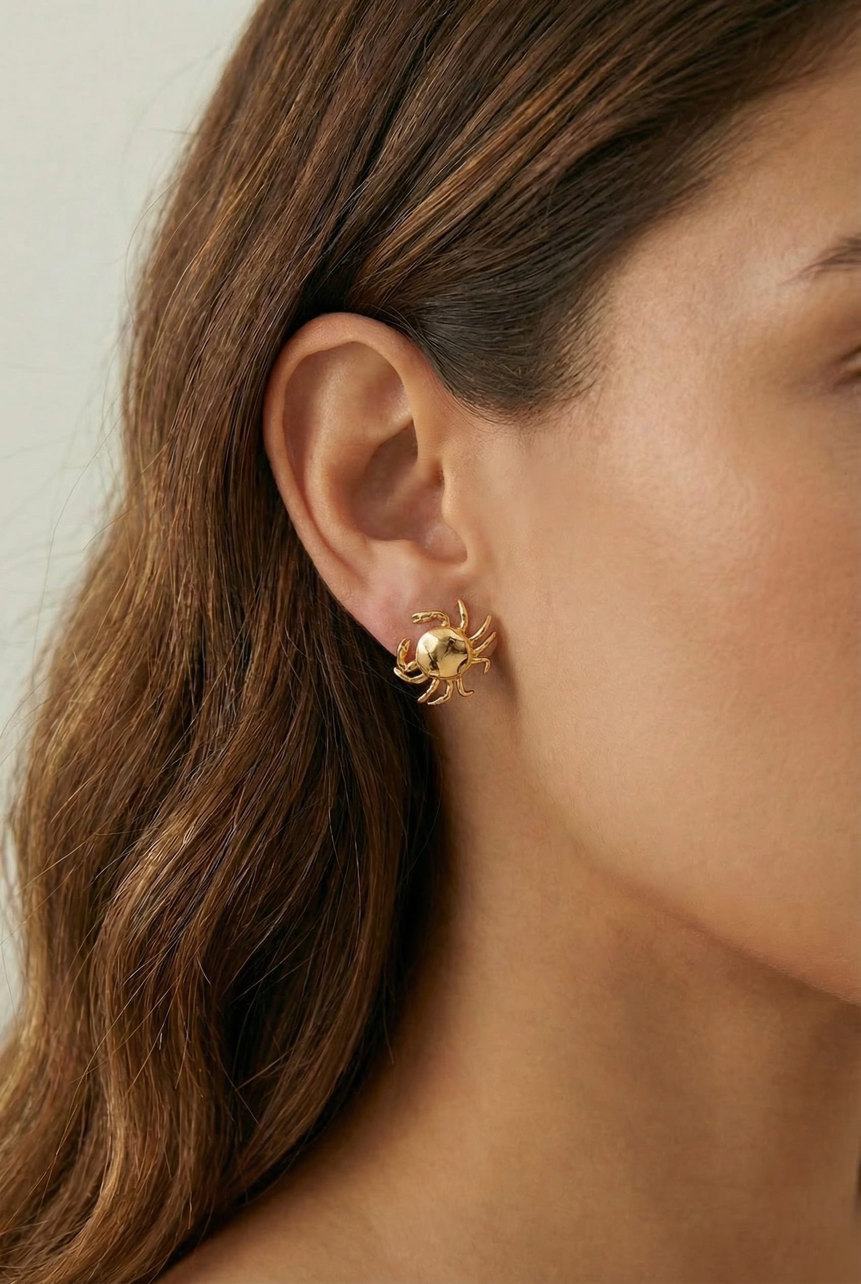 Aretes Cangrejos Dorados Ref: B887