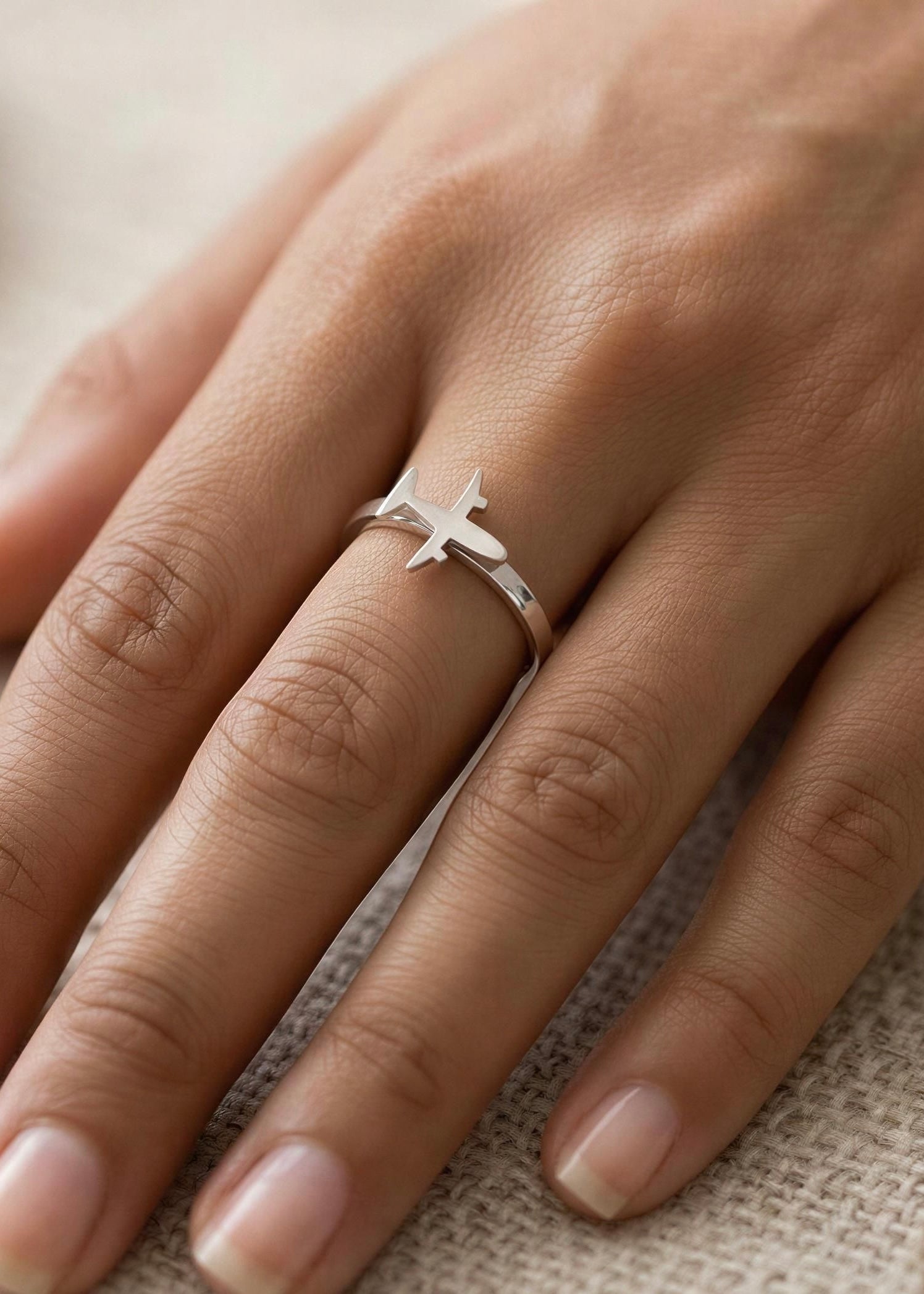 Anillo Avión Plateado Talla 7