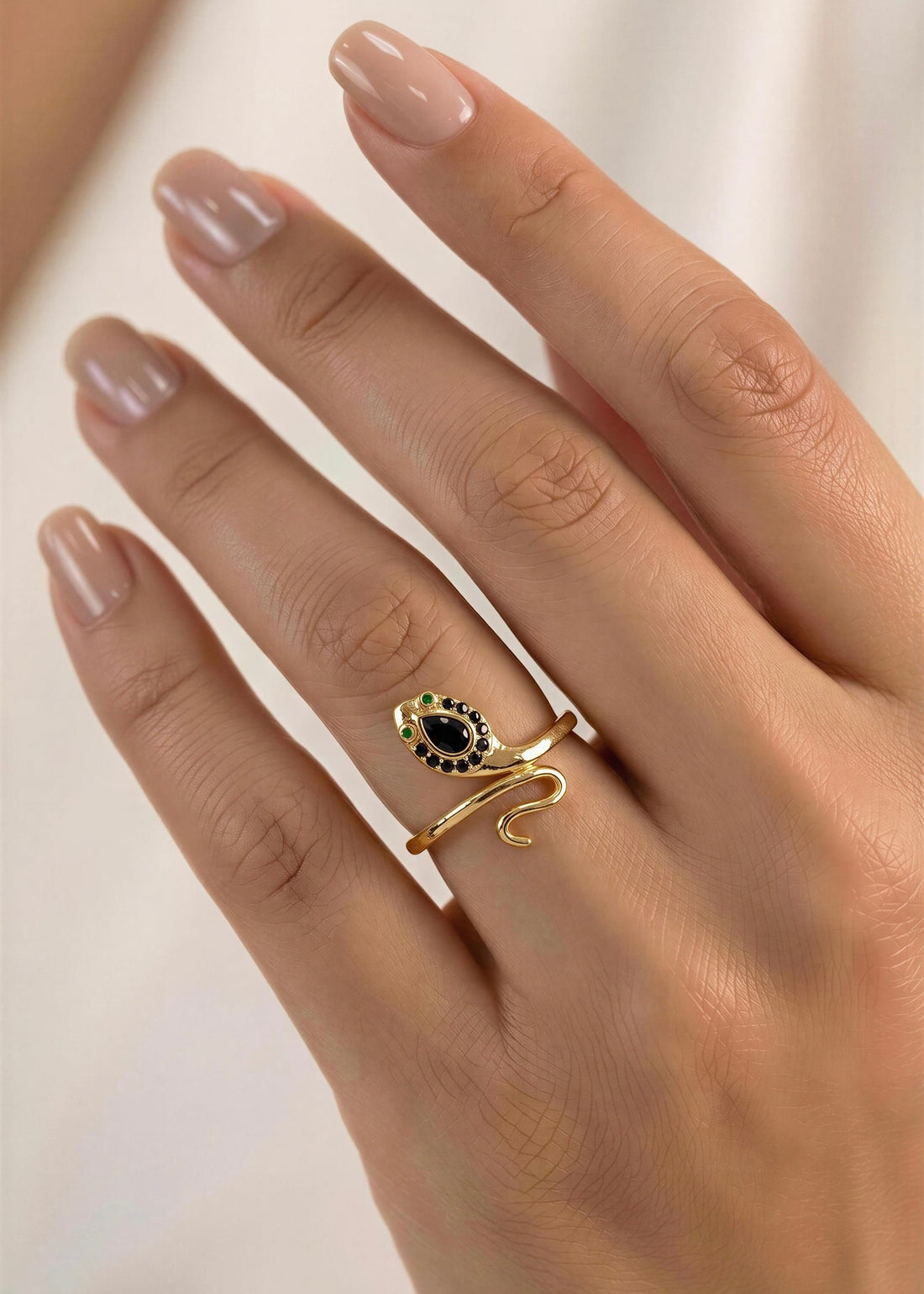 Anillo Serpiente Negra