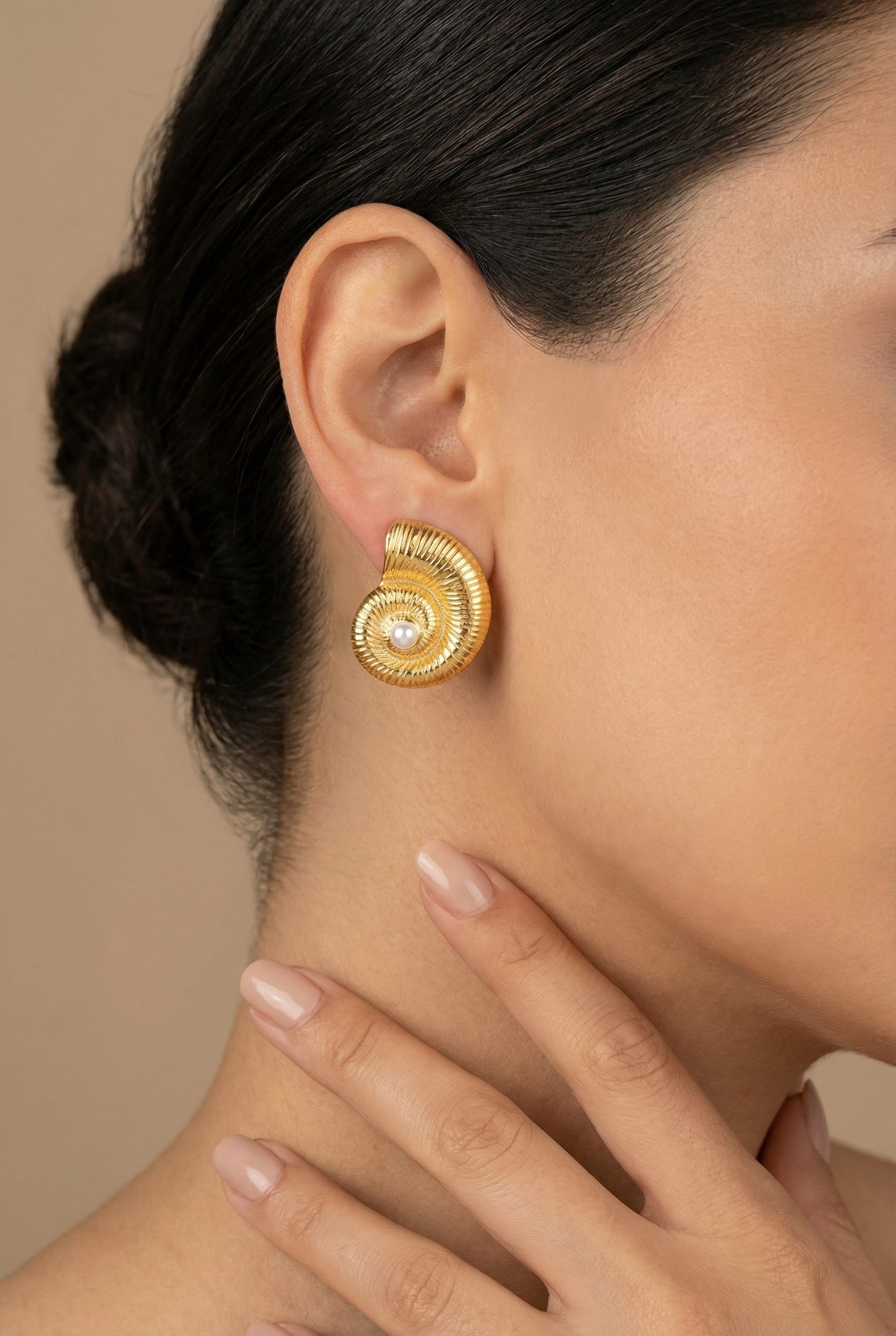 Aretes Caracola Dorados Ref:B766