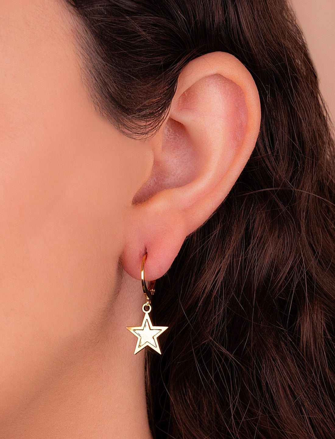 Aretes Gancho Estrellas Dorados Ref: B1405