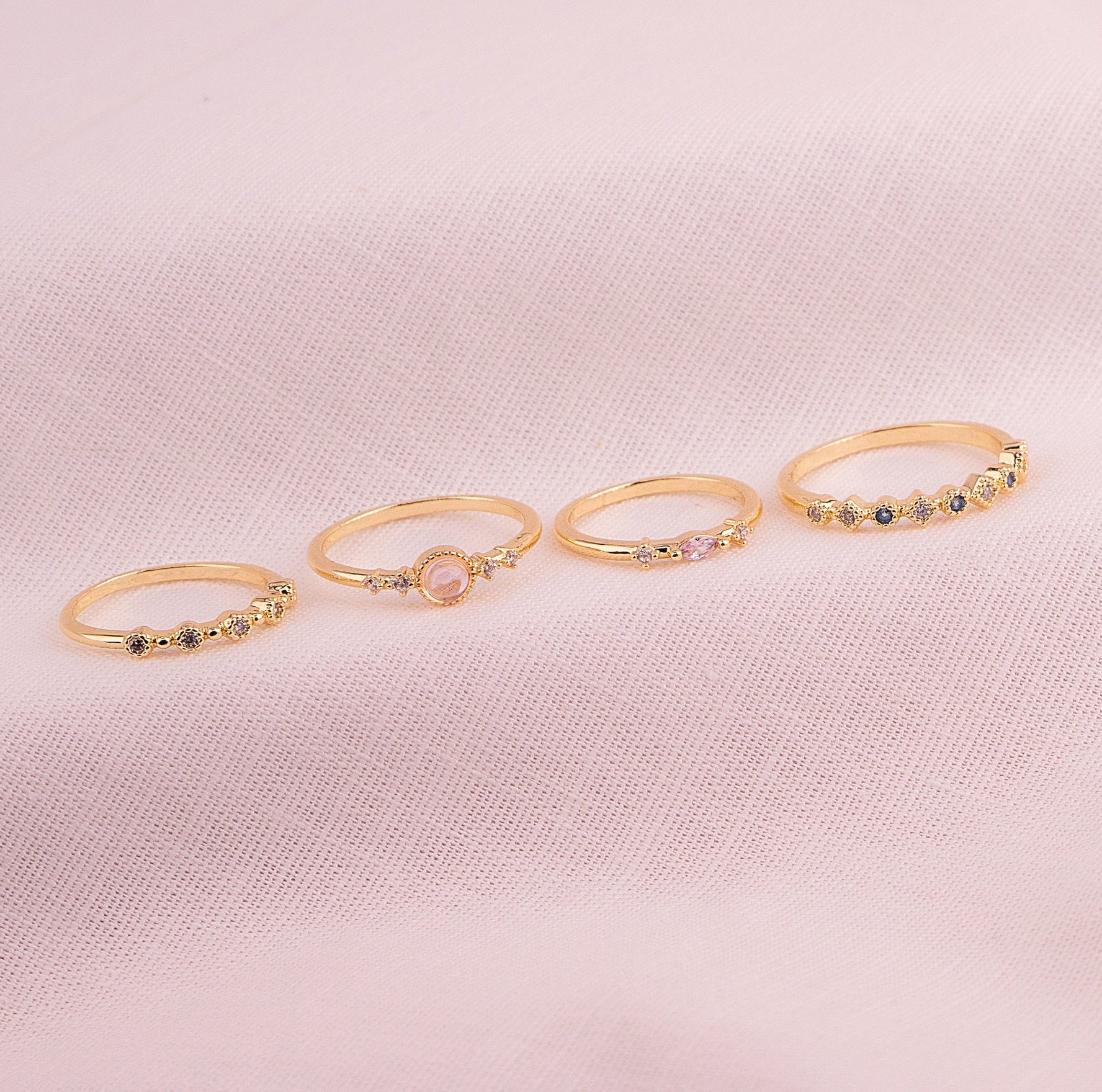 Set X 4 Anillos Aída Dorados Ref: J509