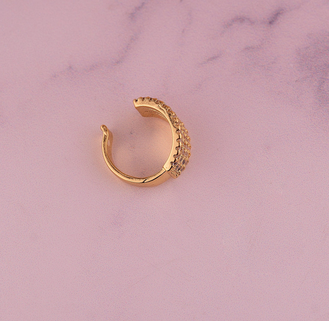 Ear Cuff Brianna Dorado Ref: E088