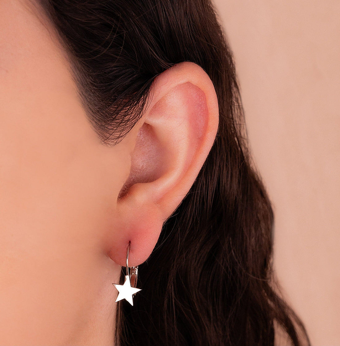 Aretes Estrellas Gancho Plateados Ref: B343