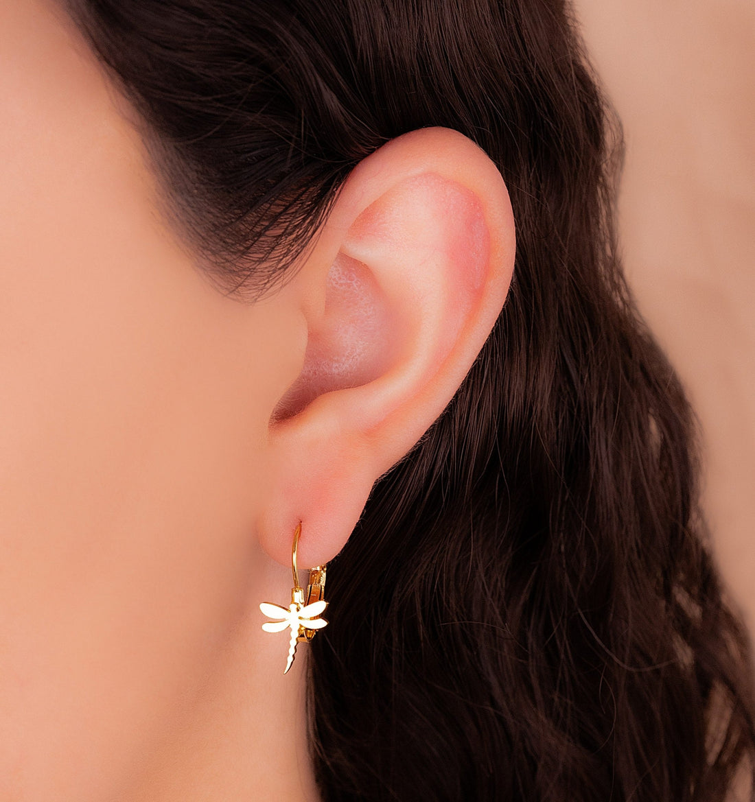 Aretes Gancho Libélulas Dorados Ref: B088